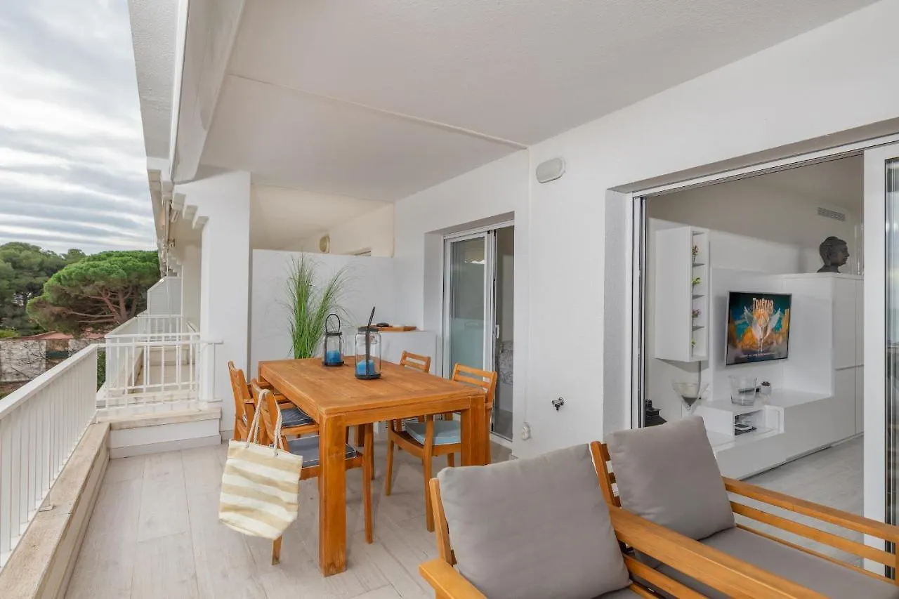 Apartamento Hauzify I Apartaments L'Estel Sant Feliu de Guíxols España